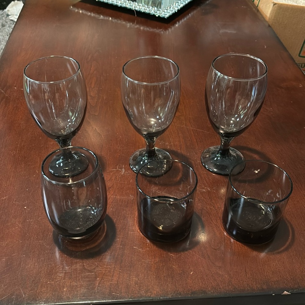 Set of 6 smoky gray smoke shadow glasses - 3 goblets, 2 rocks & tall juice